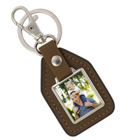 Karácsonyi ajándék apának egyedi képes kulcstartó bőrháttérrel