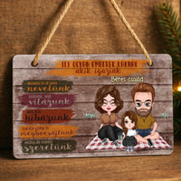 Egyedi ajtódísz fali dekor tábla - itt olyan emberek laknak