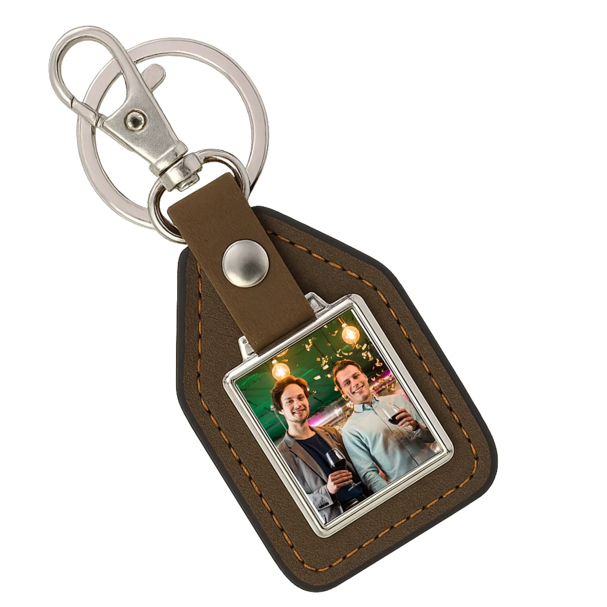 Kollégának karácsonyi ajándék egyedi képes kulcstartó bőrháttérrel