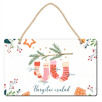 Karácsonyi csizmás ajándék dísztábla a családnak egyedi nevekkel