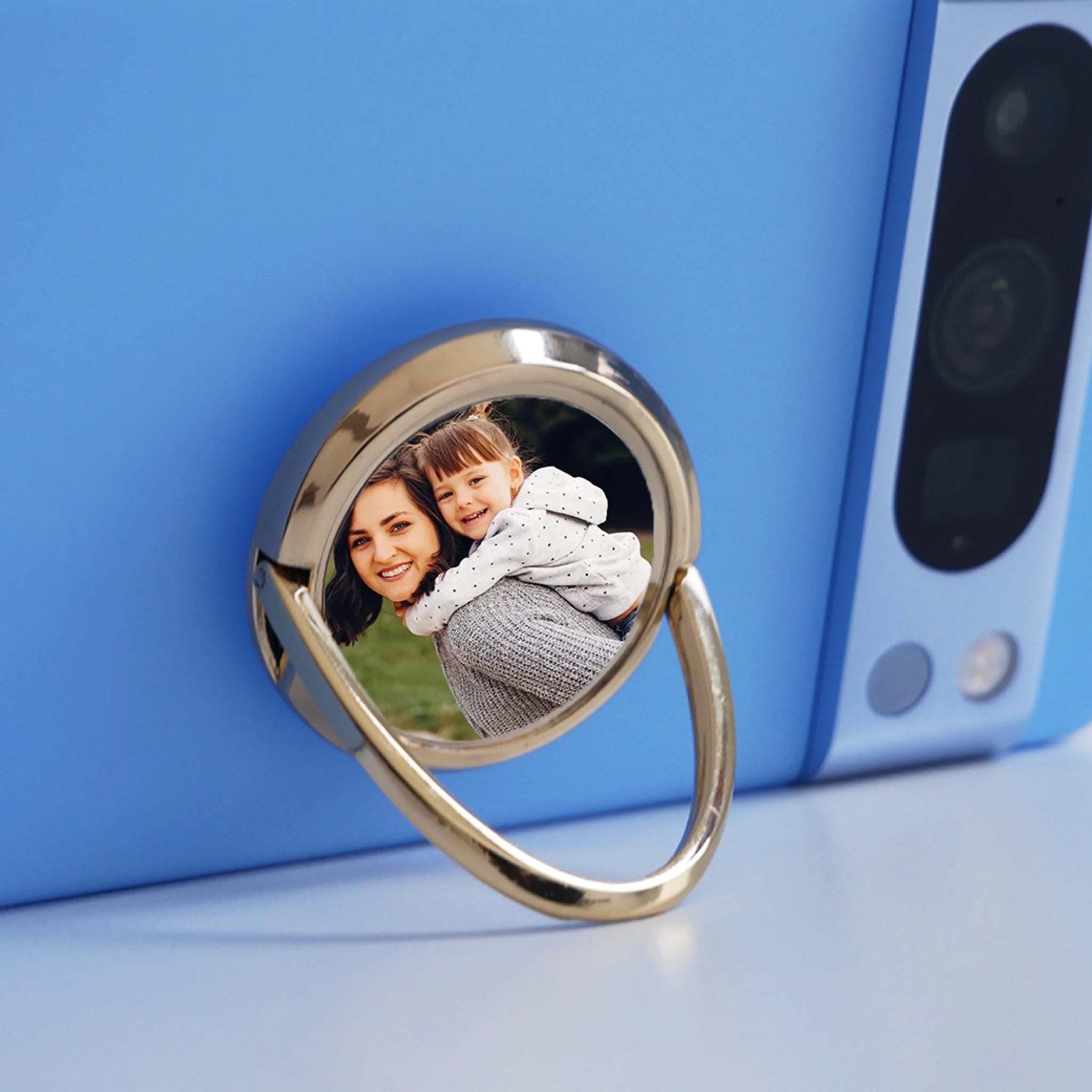 Egyedi képes telefontartó gyűrű ajándék testvérnek karácsonyra