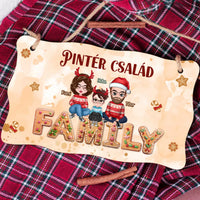 Karácsonyi dísztábla szerkeszthető karakterekkel az egész Családnak