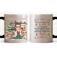 Egyedi karácsonyi bögre gazdiknak - lányos mintával kutyával és macskával