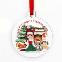 Egyedi karácsonyfadísz gazdiknak - lányos mintával akár 3 macskával