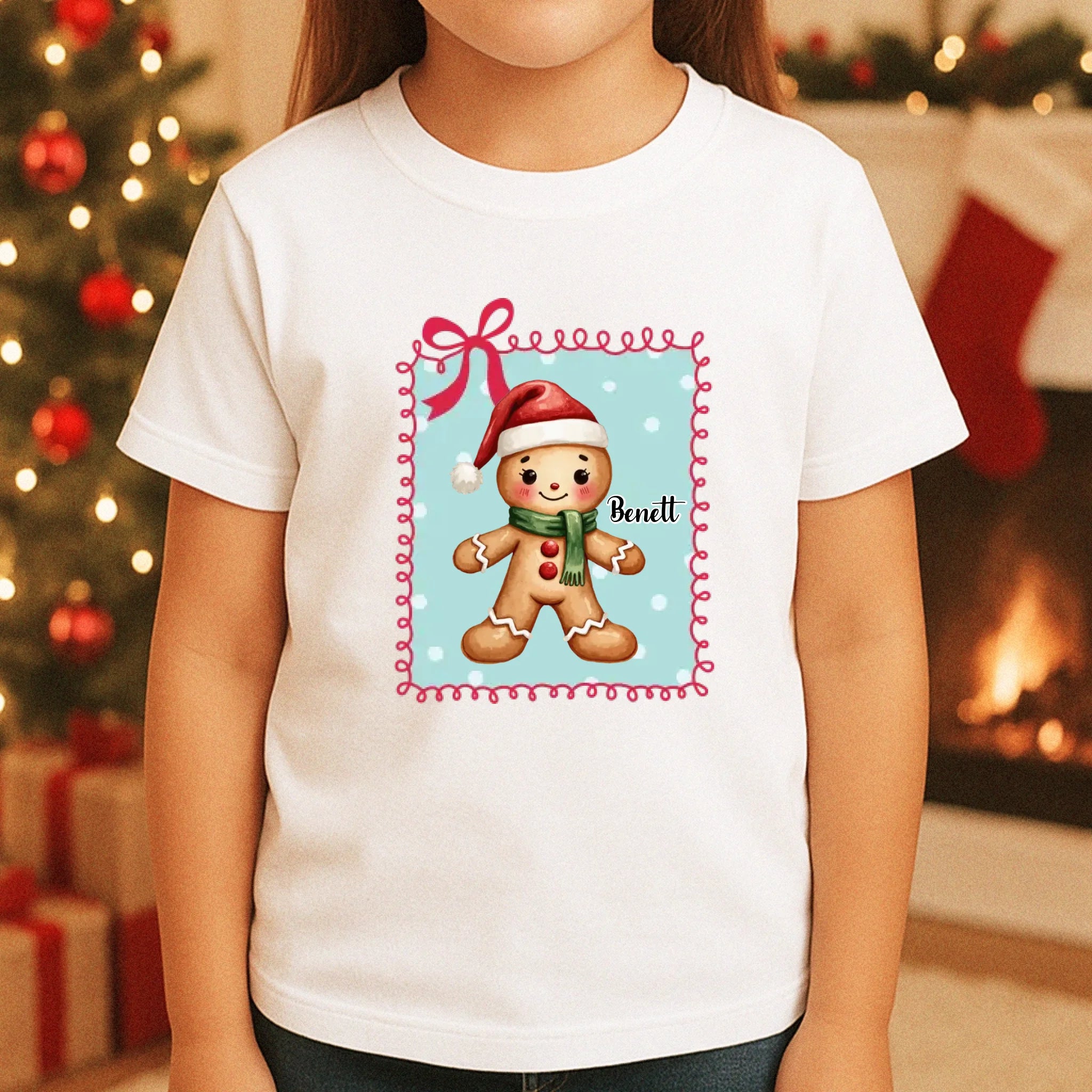 Mézeskalács mintás gyerek póló karácsonyra egyedi névvel