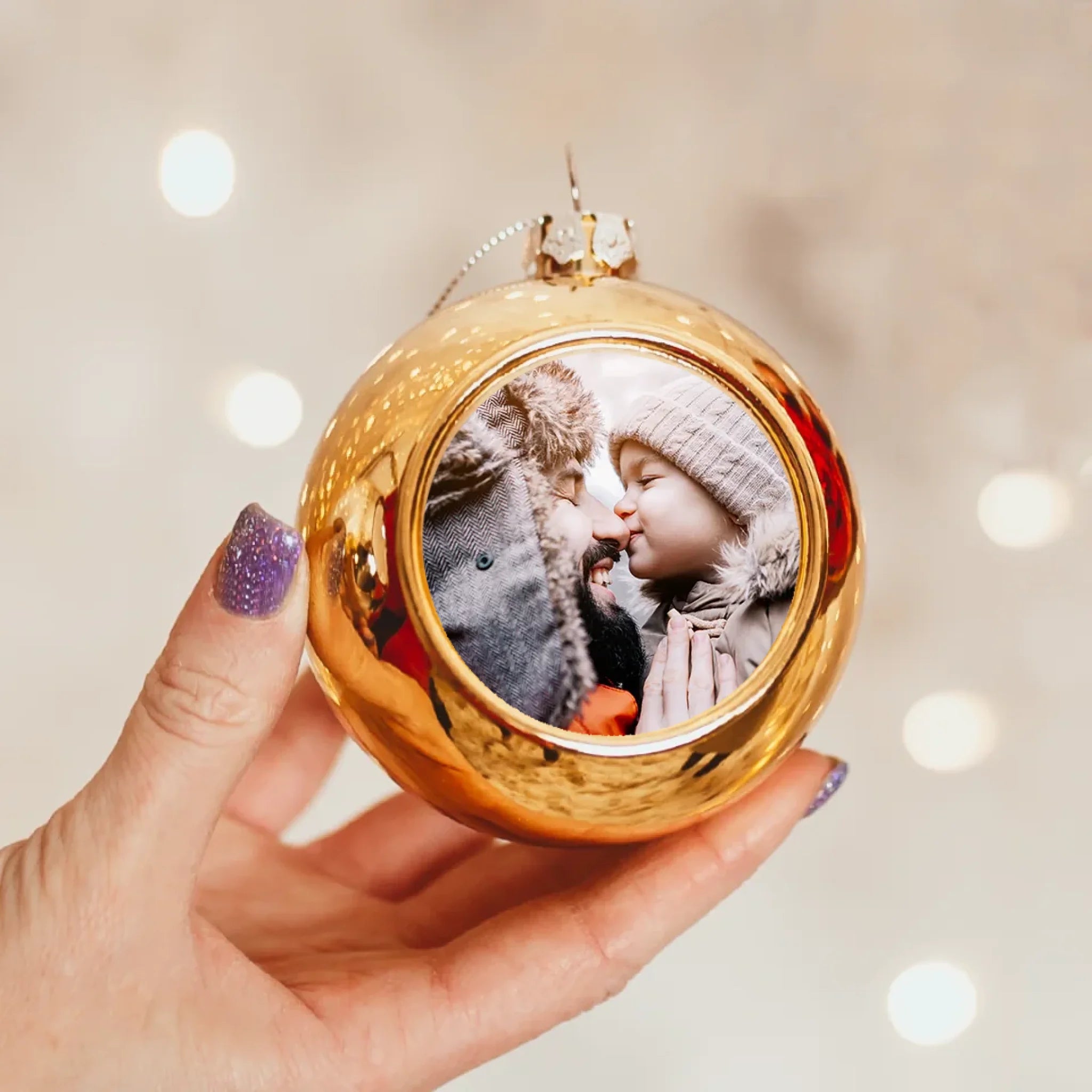 Egyedi képes karácsonyi gömbdísz arany