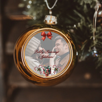 Karácsonyi arany gömbdísz saját fényképpel és szívhez szóló üzenettel