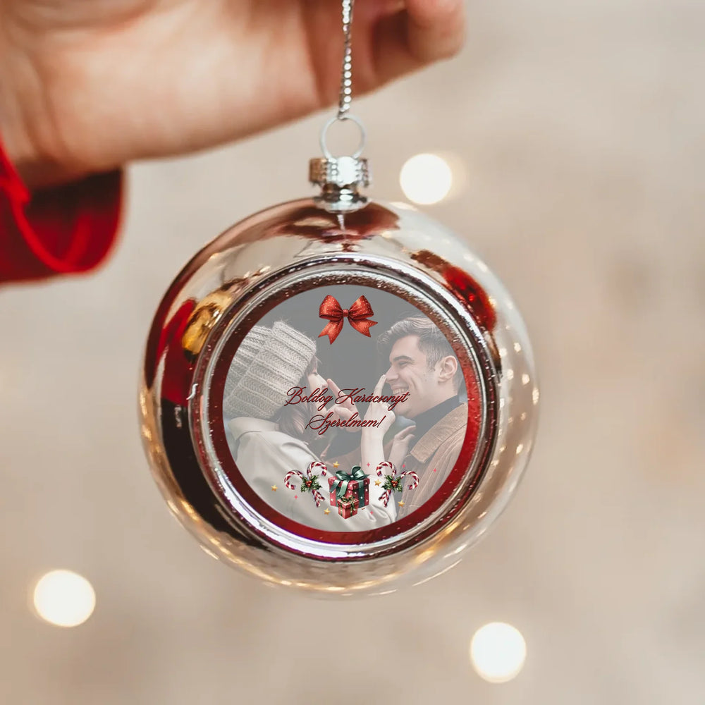 Karácsonyi ezüst gömbdísz saját fényképpel és szívhez szóló üzenettel