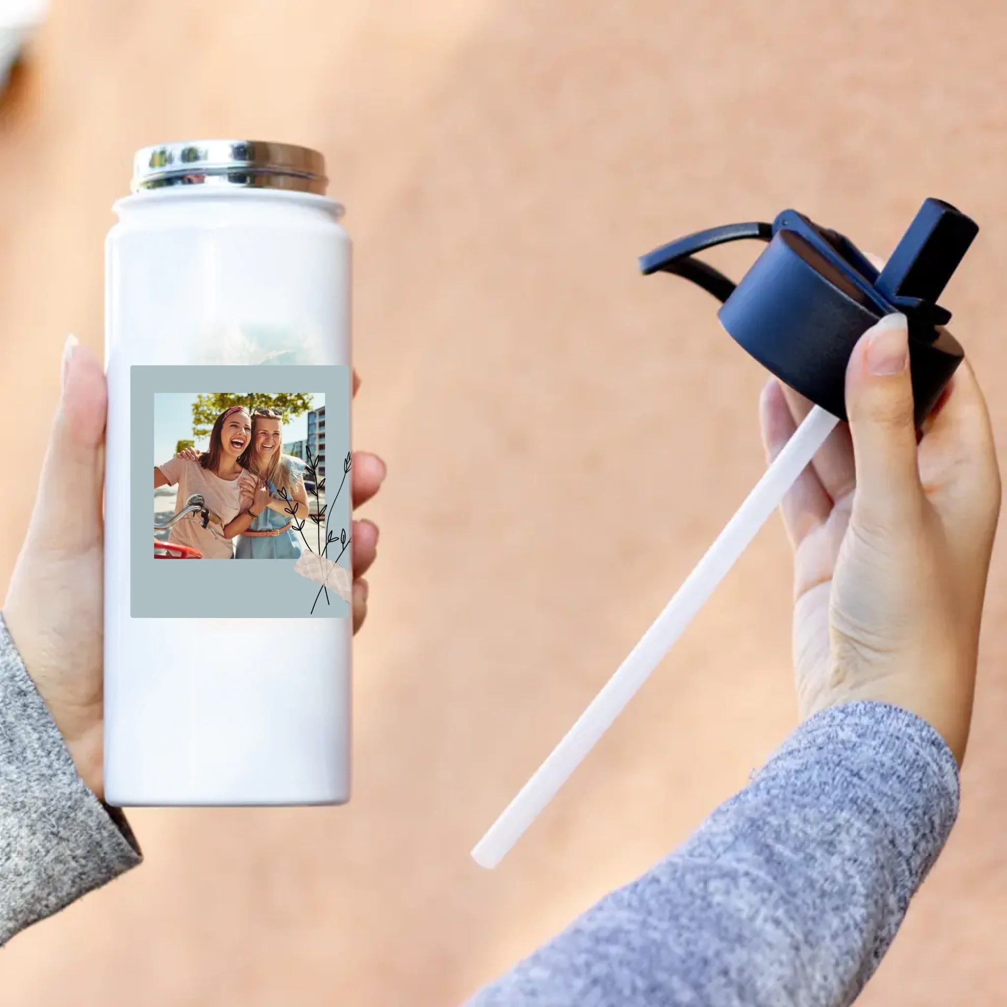 Szívószálas fényképes kulacs