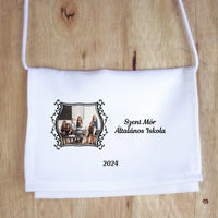 Ballagási tarisznya díszes keretű fényképpel