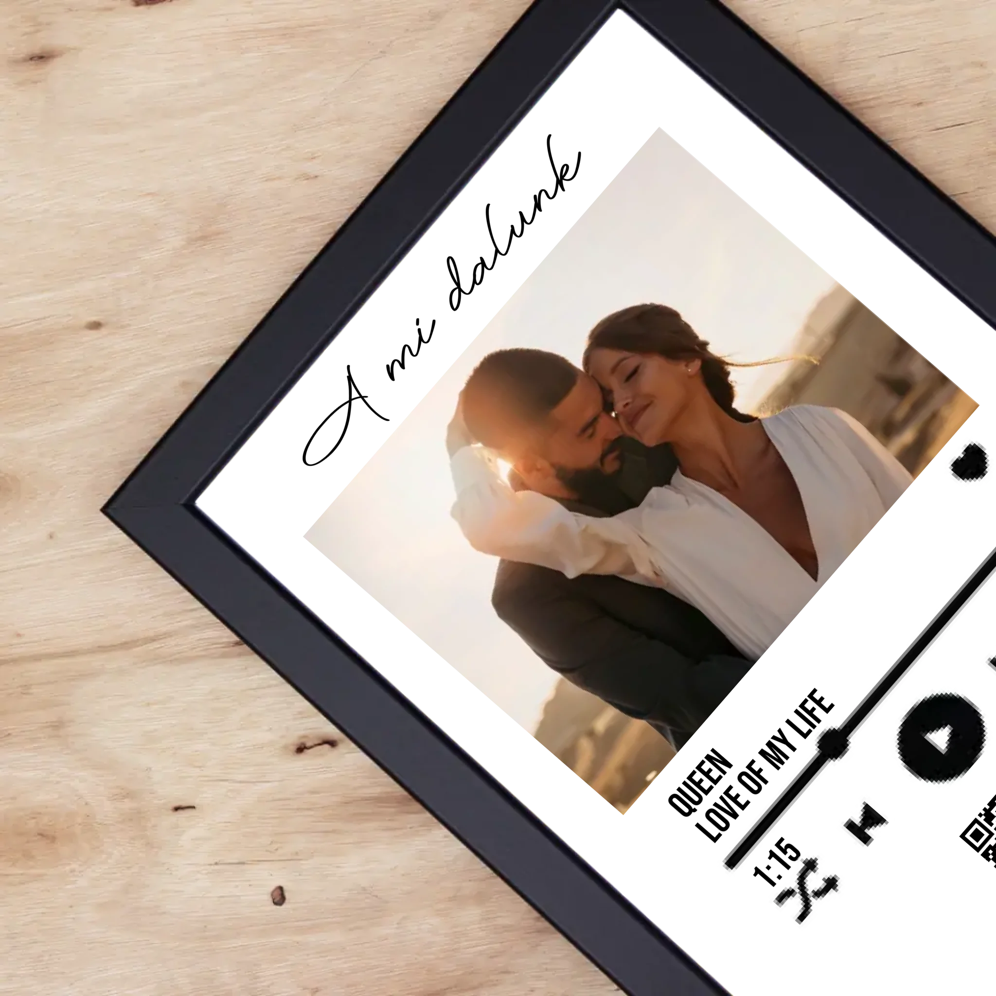 A Mi dalunk - Falikép szerkeszthető QR kóddal Valentin napra