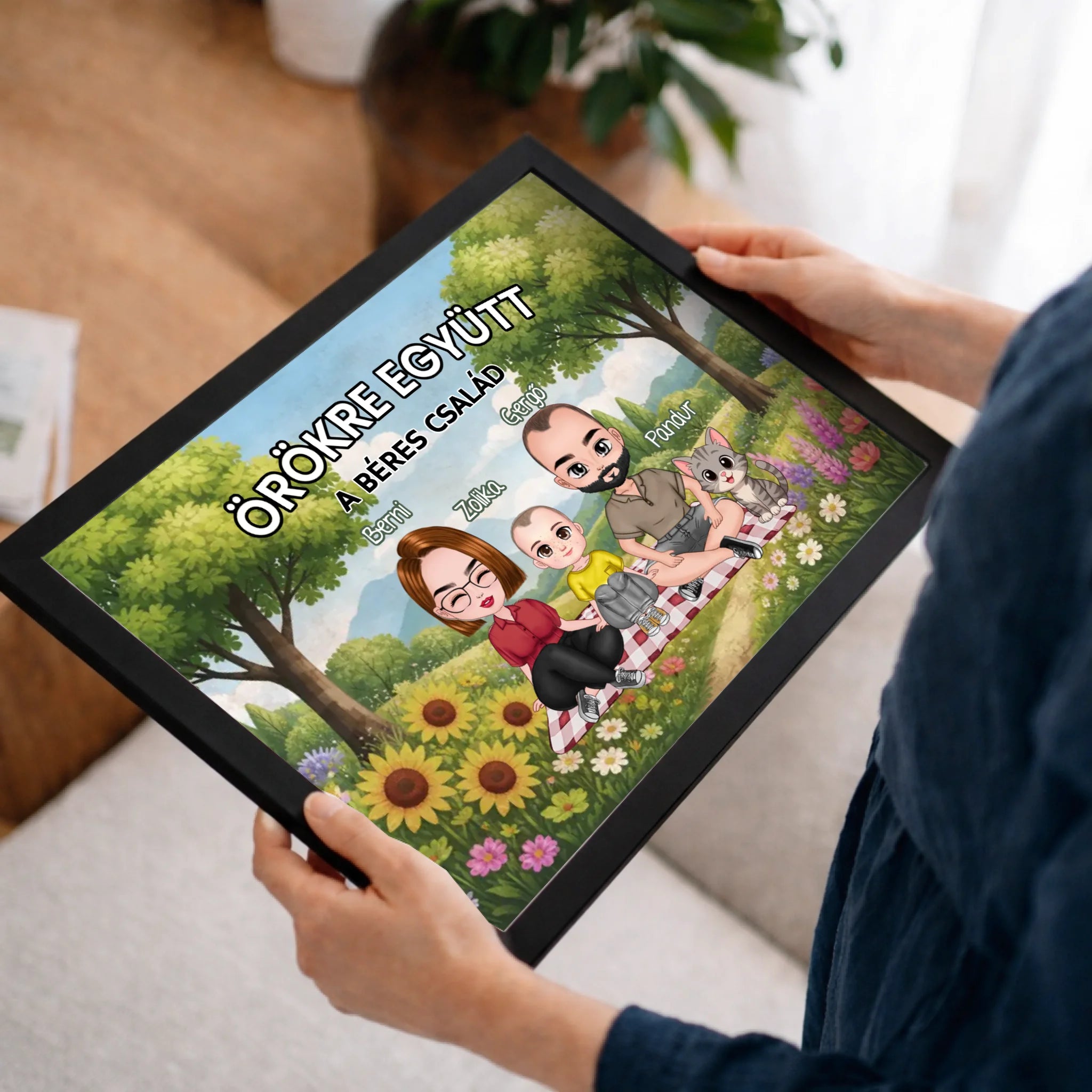 Személyre szabható cuki karakteres családi falikép gyerekekkel, akár 4 kisálattal