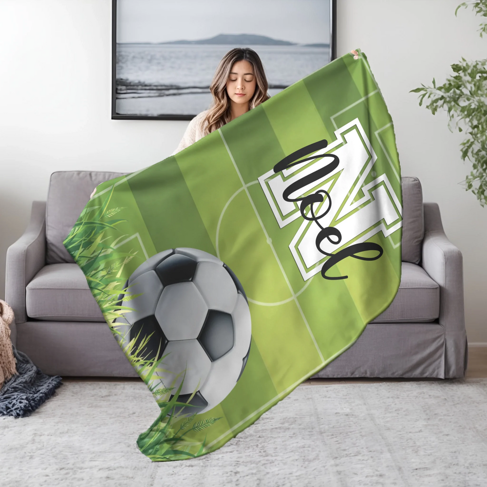 Ajándék focistáknak - személyre szabott pléd egyedi névvel