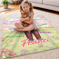Egyedi neves plüss pléd kislányoknak cuki karakterrel
