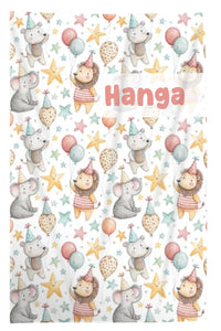 Szülinapi pléd gyerekeknek - állatos mintával, egyedi névvel