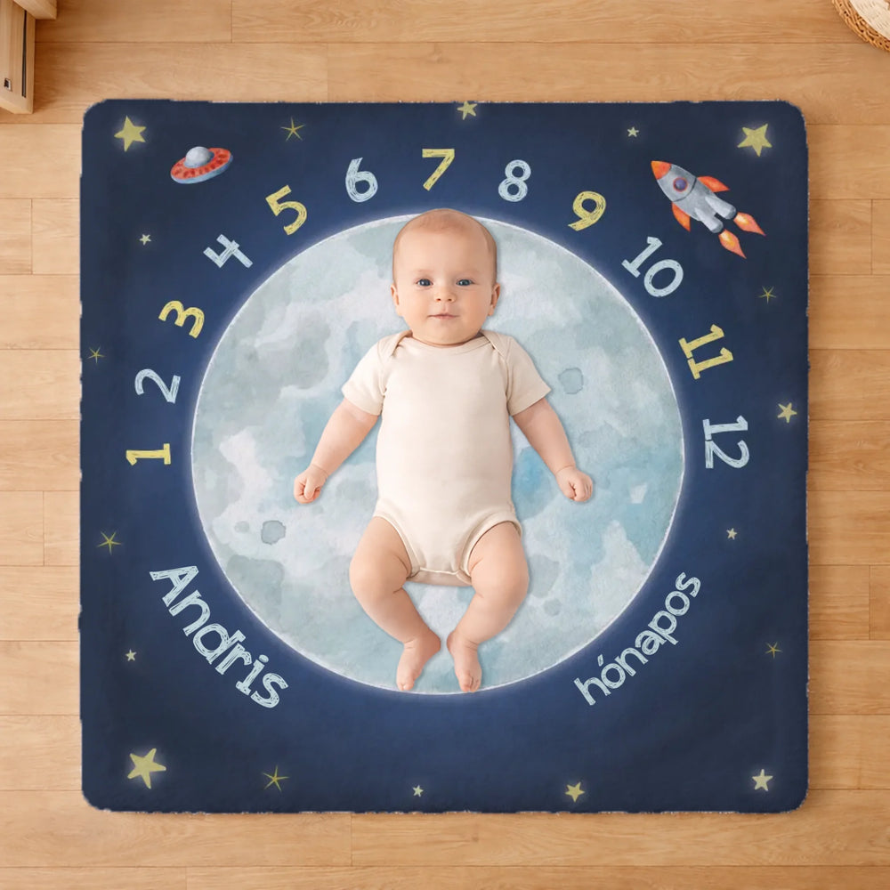 Űrhajós baba mérföldkő takaró névvel - személyre szabható babapléd