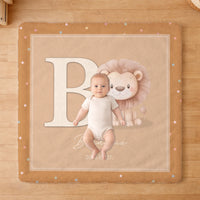 Egyedi babapléd névvel, monogrammal és választható állatfigurával