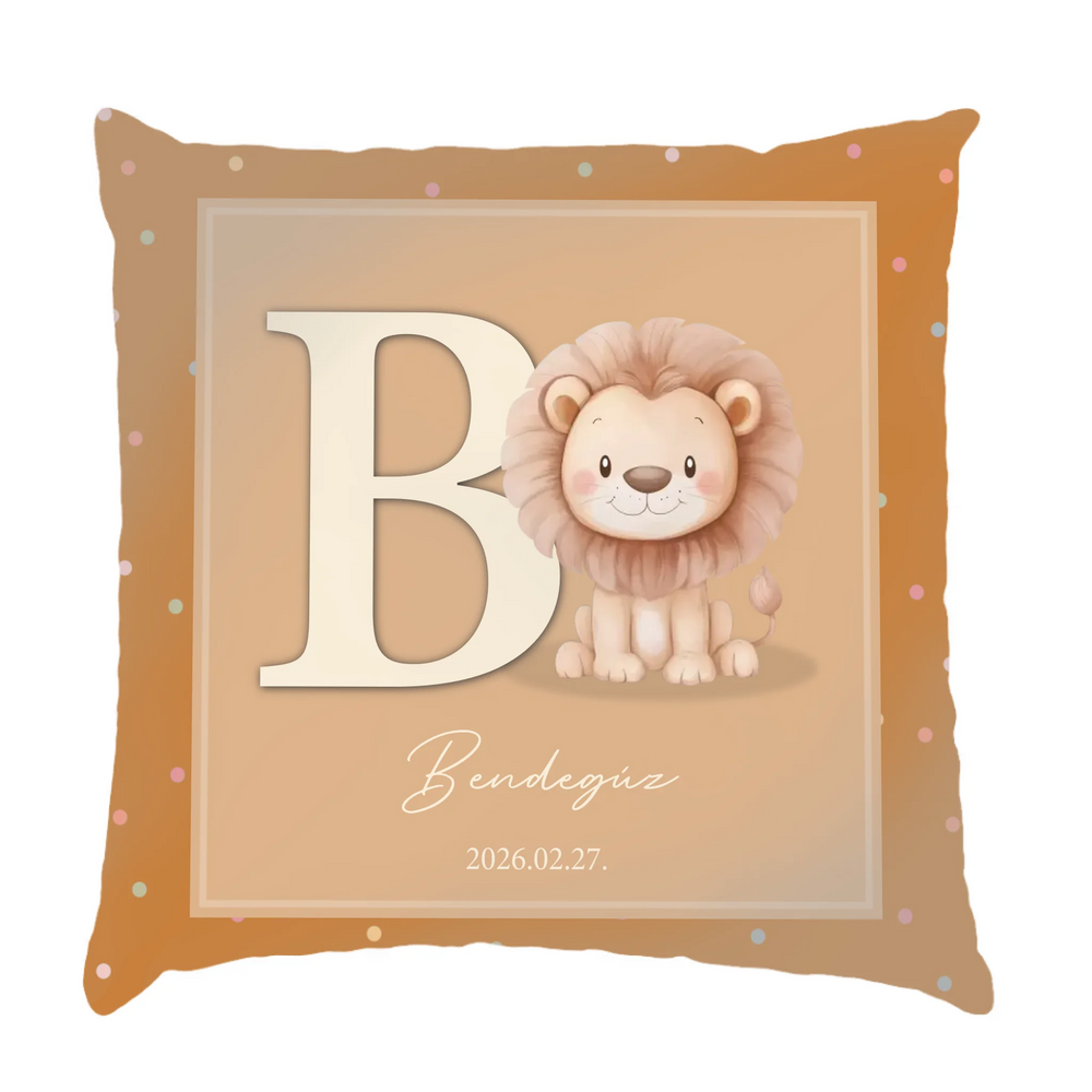 Névre szóló fullprint párna monogrammal, állatos mintával - ajándék gyerekeknek