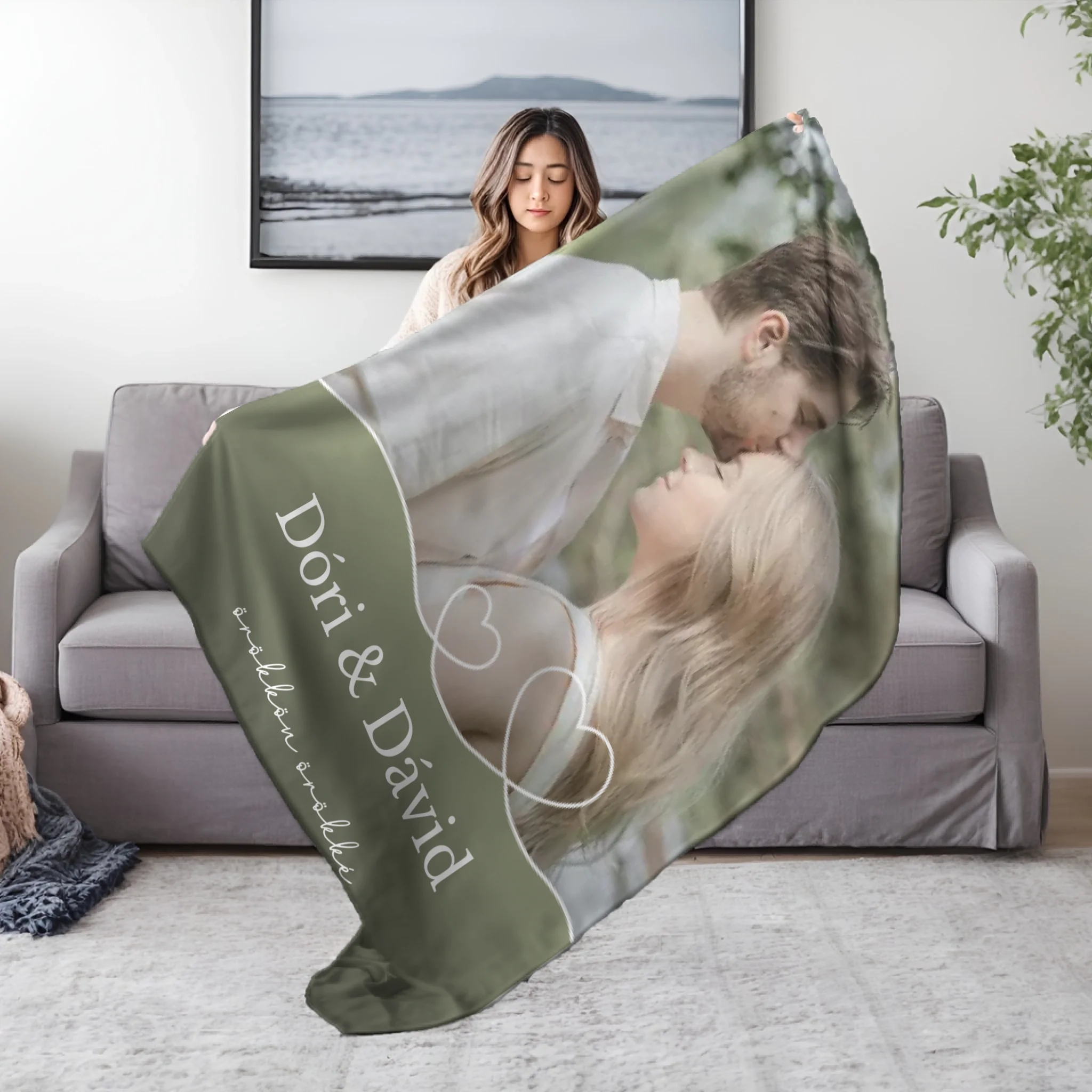 Egyedi fényképes pléd szív alakú mintával - névvel és szöveggel