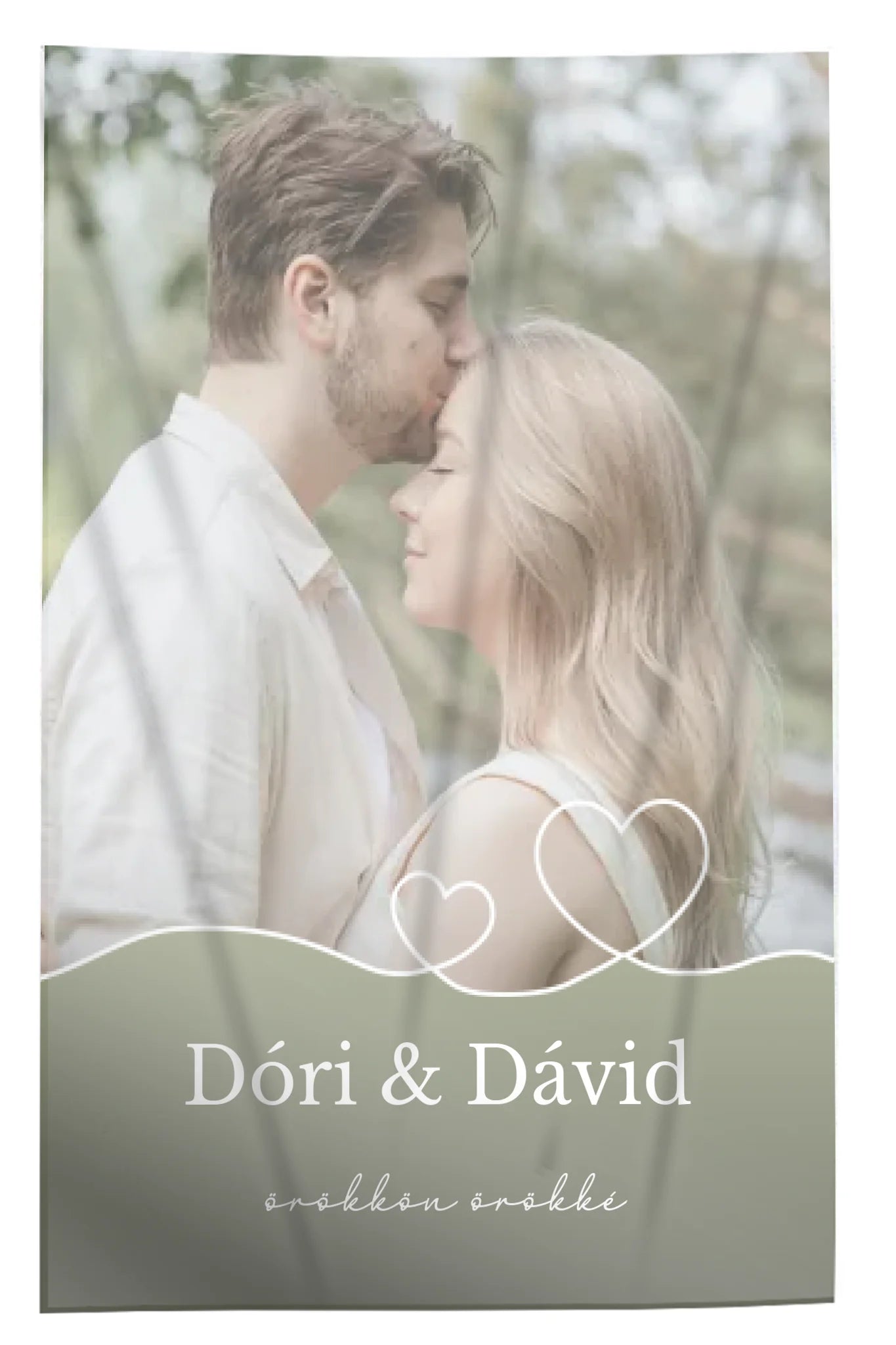 Egyedi fényképes pléd szív alakú mintával - névvel és szöveggel