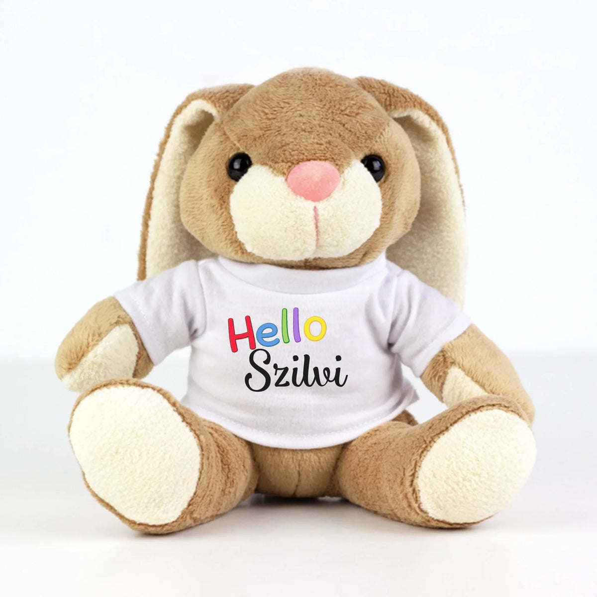 Plüss nyuszi Hello feliratos pólóban