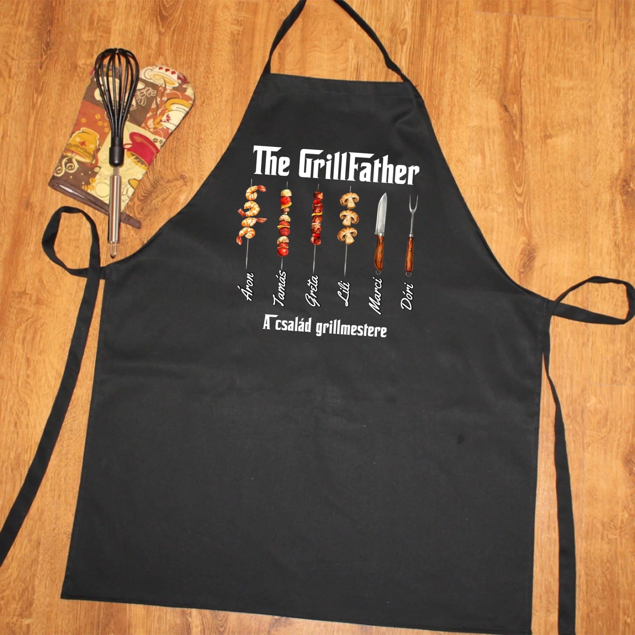Grillfather fekete kötény - egyedi ajándék apáknak, akár 6 gyereknévvel