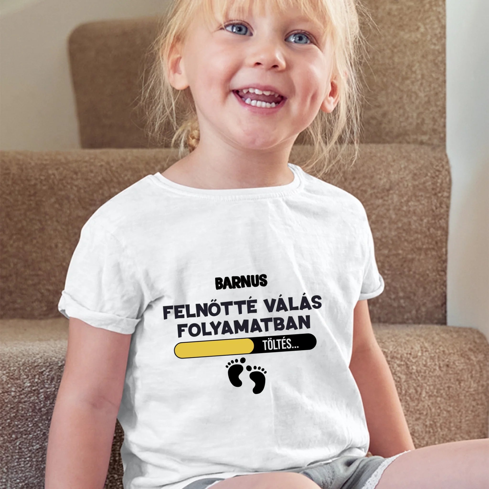 Felnőtté válás folyamatban póló gyerekeknek