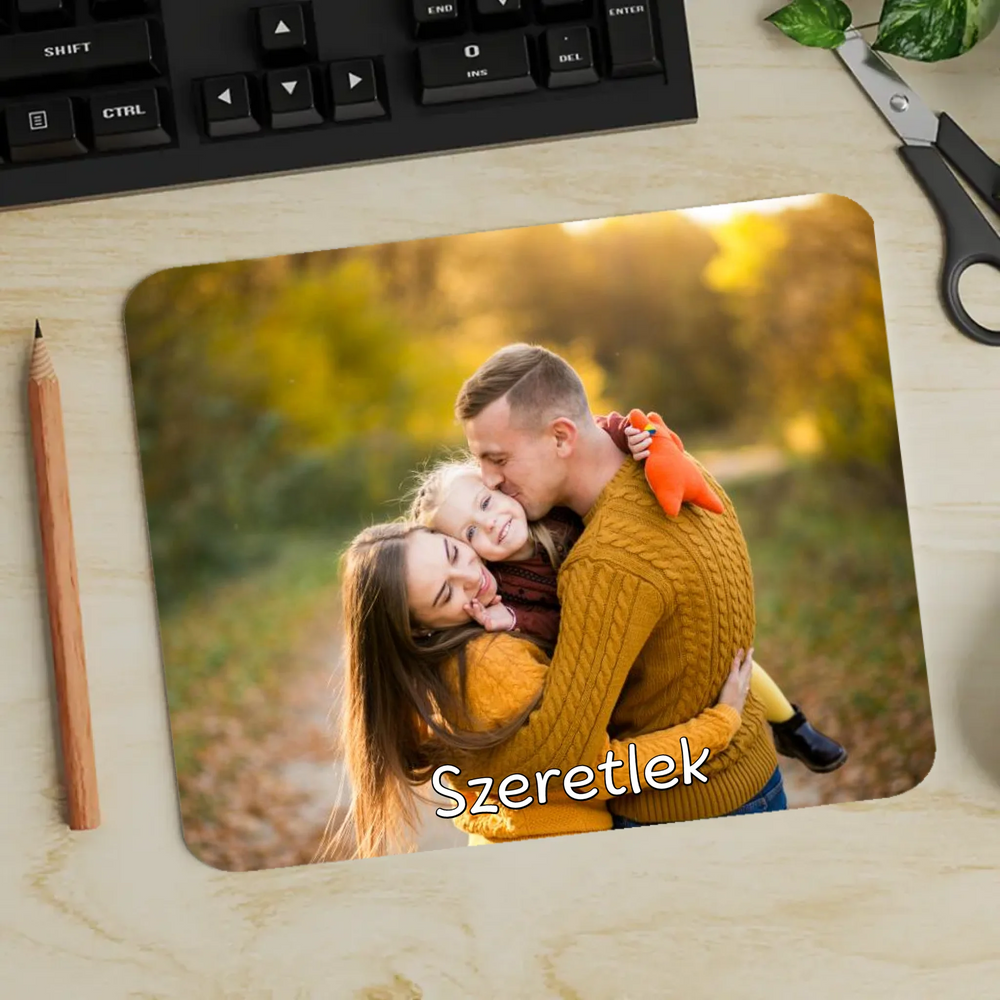 Egyedi képes szerkeszthető egérpad