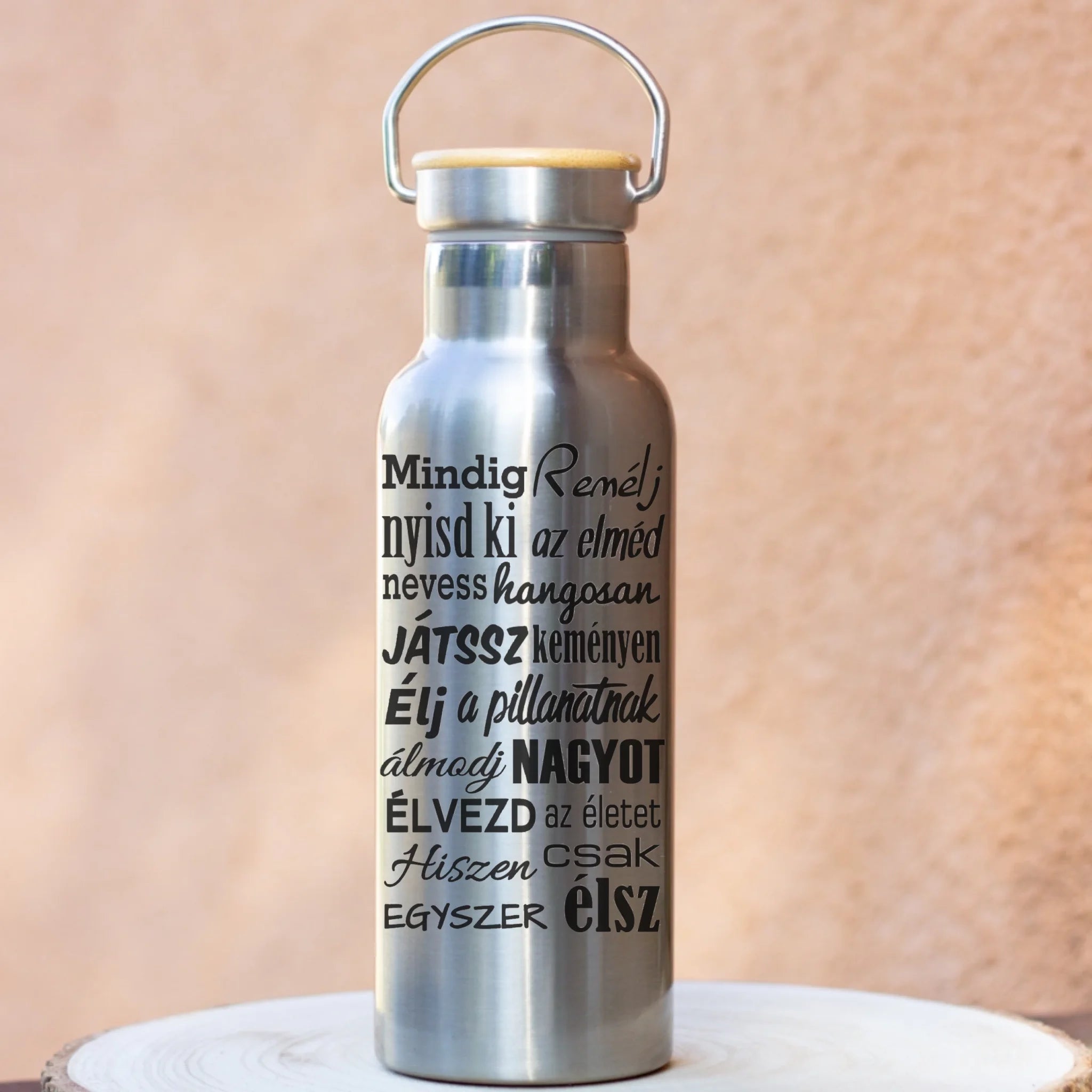 Motivációs kulacs idézettel és egyedi névvel