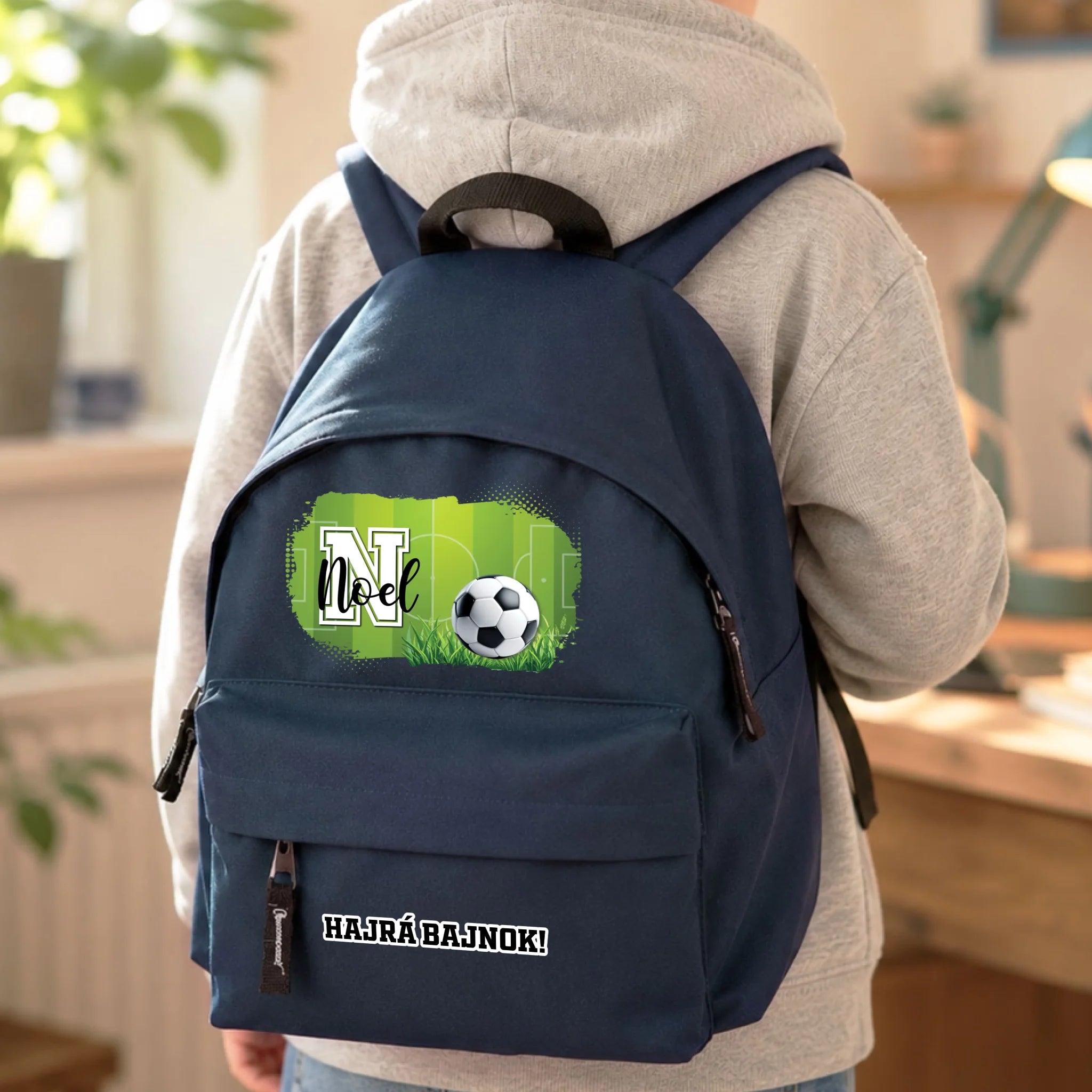 Ajándék focistáknak - egyedi neves hátizsák gyerekeknek