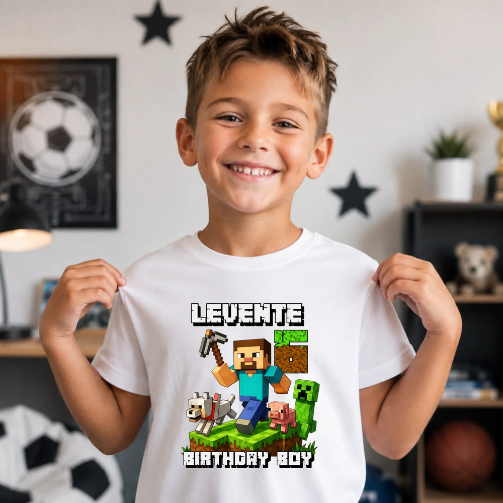 Minecraft szülinapi gyerek póló egyedi névvel és szülinapi számmal