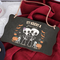 Személyre szabható őszi Halloweeni fali dekor tábla - Skeleton Crew családi ajándék pároknak