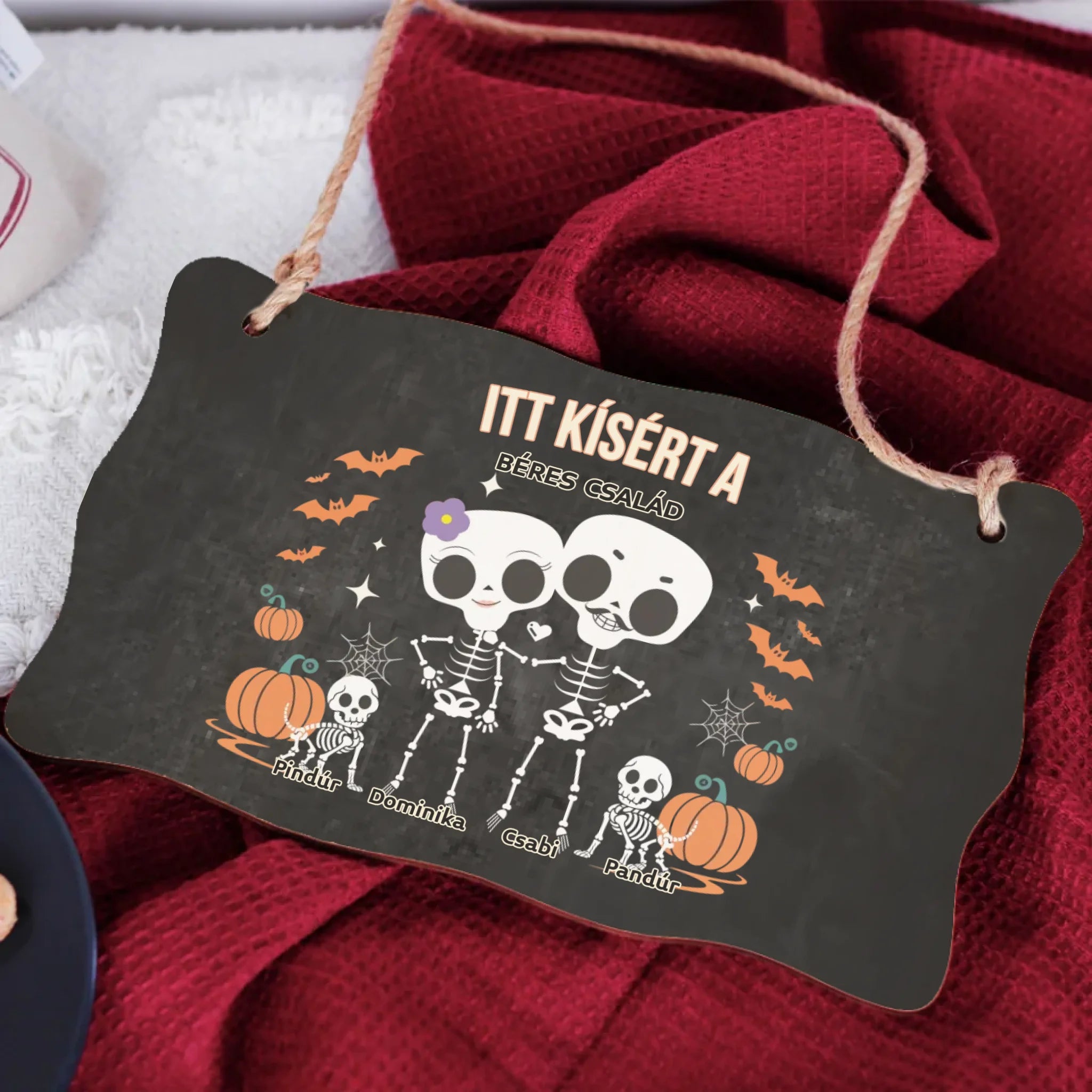Személyre szabható őszi Halloweeni fali dekor tábla - Skeleton Crew családi ajándék pároknak