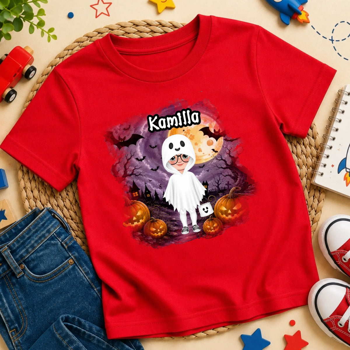 Ajándék halloweeni póló gyerekeknek személyre szabható karakterrel