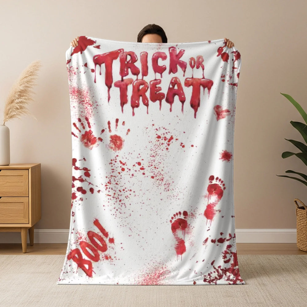 Trick or Treat halloweeni pléd véres mintával