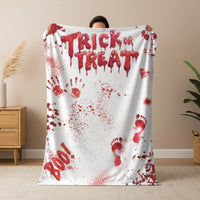 Trick or Treat halloweeni pléd véres mintával