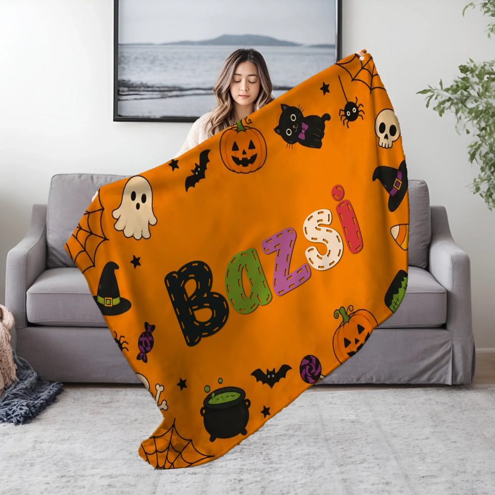 Halloweeni mintás pléd saját névvel - ajándék gyerekeknek