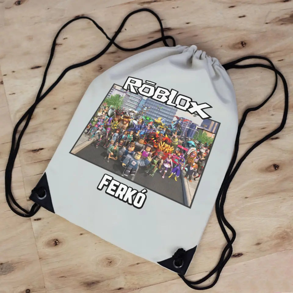 Egyedi neves Roblox tornazsák
