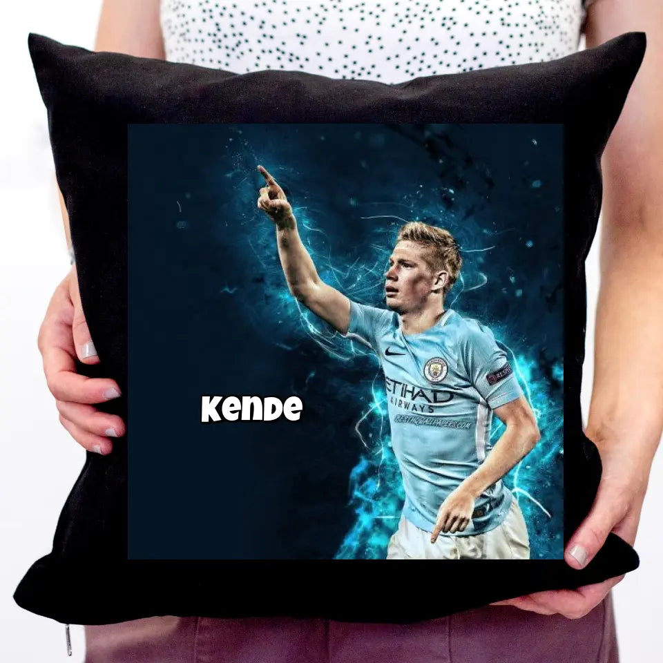 De Bruyne párna egyedi névvel